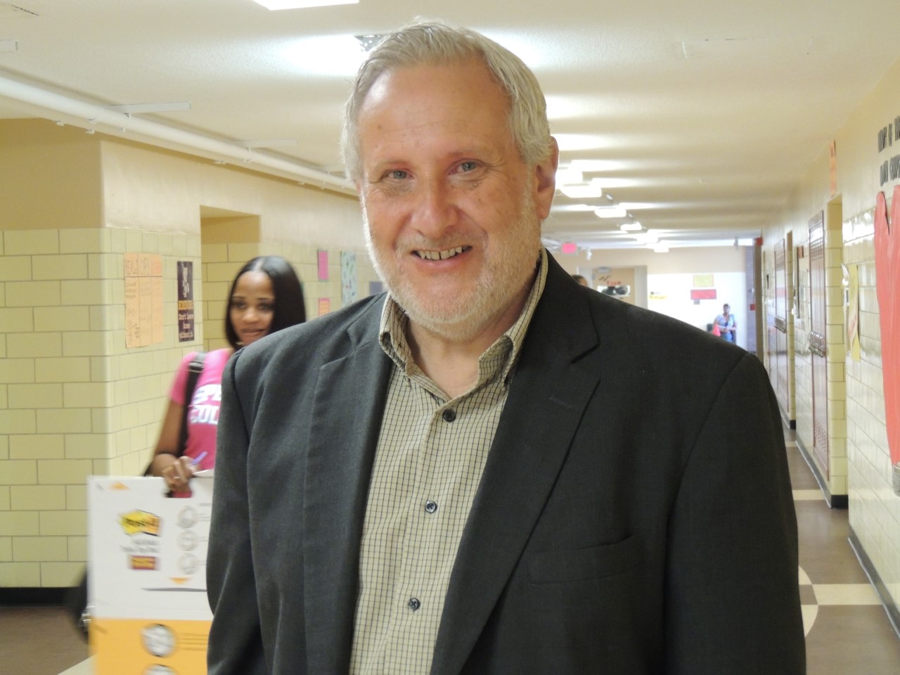 Dr Steven Kahn