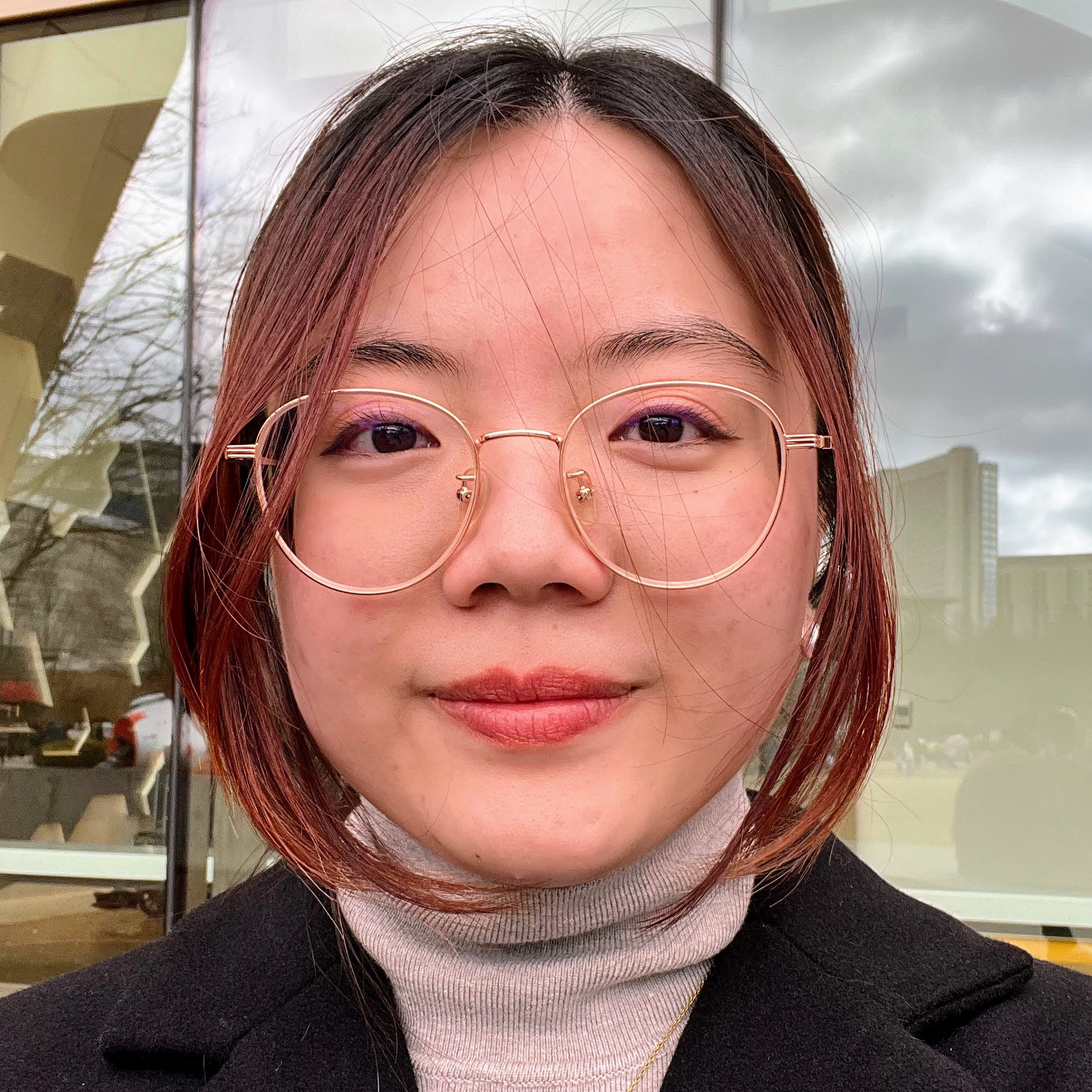 Tien Vo headshot