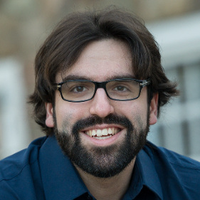 Zachery Willard headshot