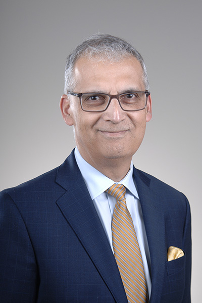 Example of a headshot on Main Campus