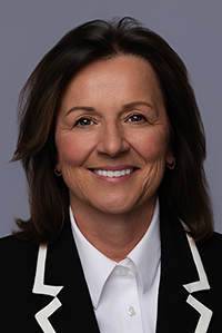 Grace Bochenek headshot