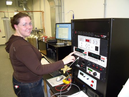 Shannon Gladieux using the Quantum Efficiency